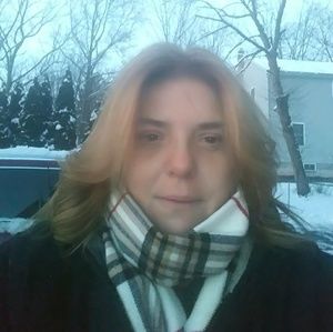 Meet your Posher, Renee